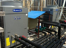空氣能熱水器中間水源熱泵機組