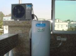 風(fēng)機(jī)與主板的電源插頭是不是松脫