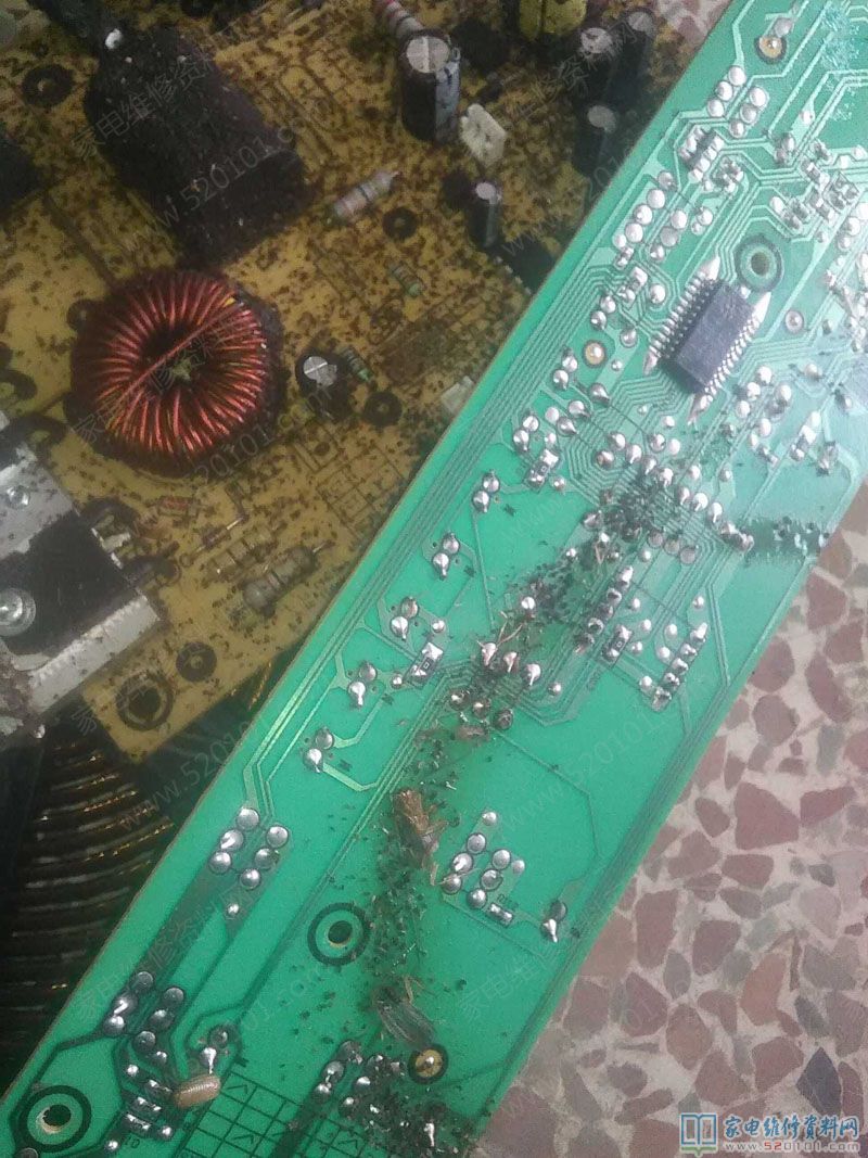 上星期顧客維修電滋爐都沒修,決策開啟看一下,不要看不曉得一看
