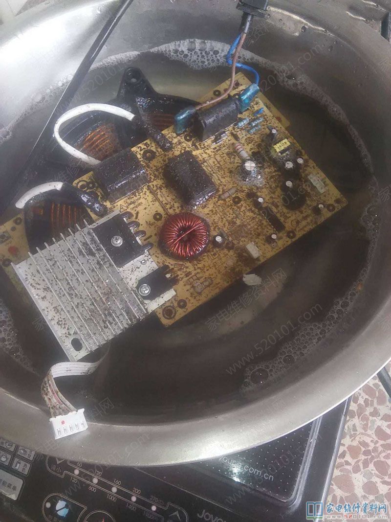 上星期顧客維修電滋爐都沒修,決策開啟看一下,不要看不曉得一看