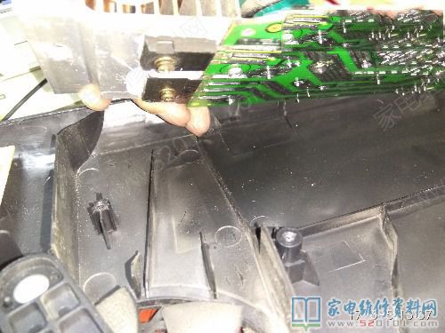 軸流式風(fēng)機(jī)卻干了離心通風(fēng)機(jī)的風(fēng)道