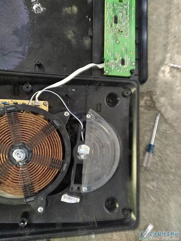美的RT2122電滋爐常見故障