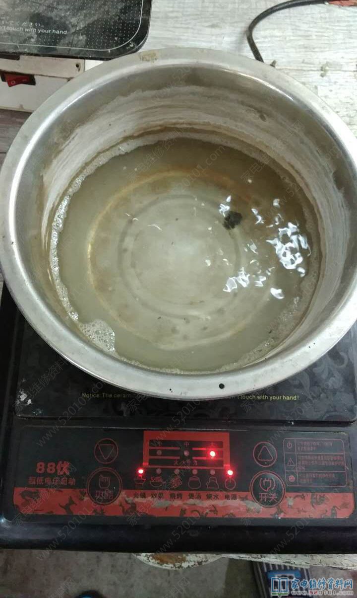 接修一臺中威牌(仿冒)電滋爐,客戶說成以前壞掉無法開機,有燈