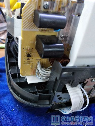 日本進口100v鍵入工作電壓的虎牌電感式電飯鍋
