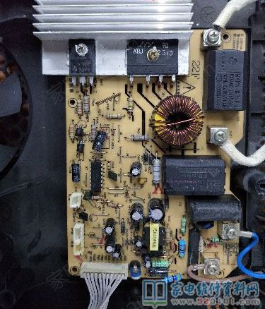 開機滴滴打車警報,顯示燈120一直閃,不加溫,測三工作電壓一