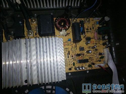 格力電磁爐GC20<em></em>xCA客戶報中斷加溫
