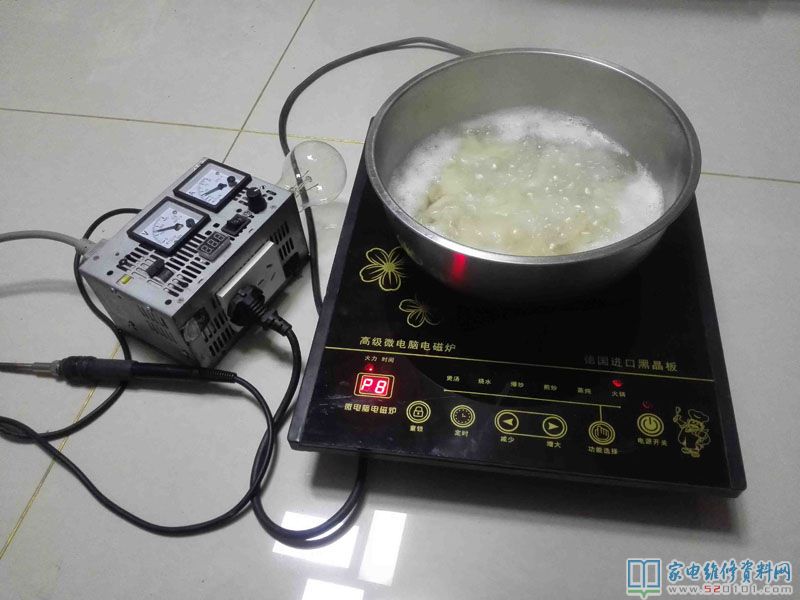 接修一臺仿冒觸碰電滋爐,插電無反映。從外邊看還挺新的,拆卸一