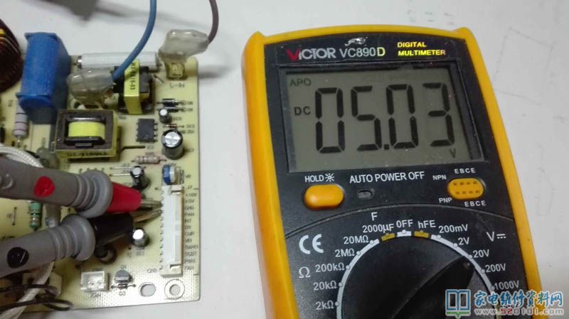 galanzCH2082電滋爐,常見故障主要表現(xiàn)是插電無反映