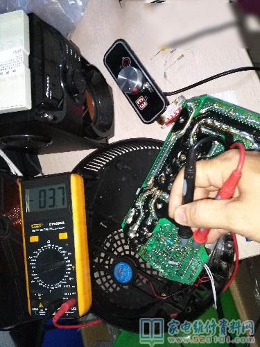 接修一臺火鍋加盟店的電滋爐