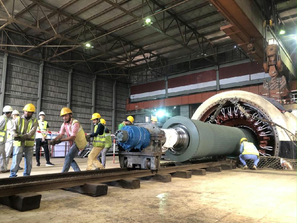 孟加拉國古拉紹3號機組發電機穿轉子