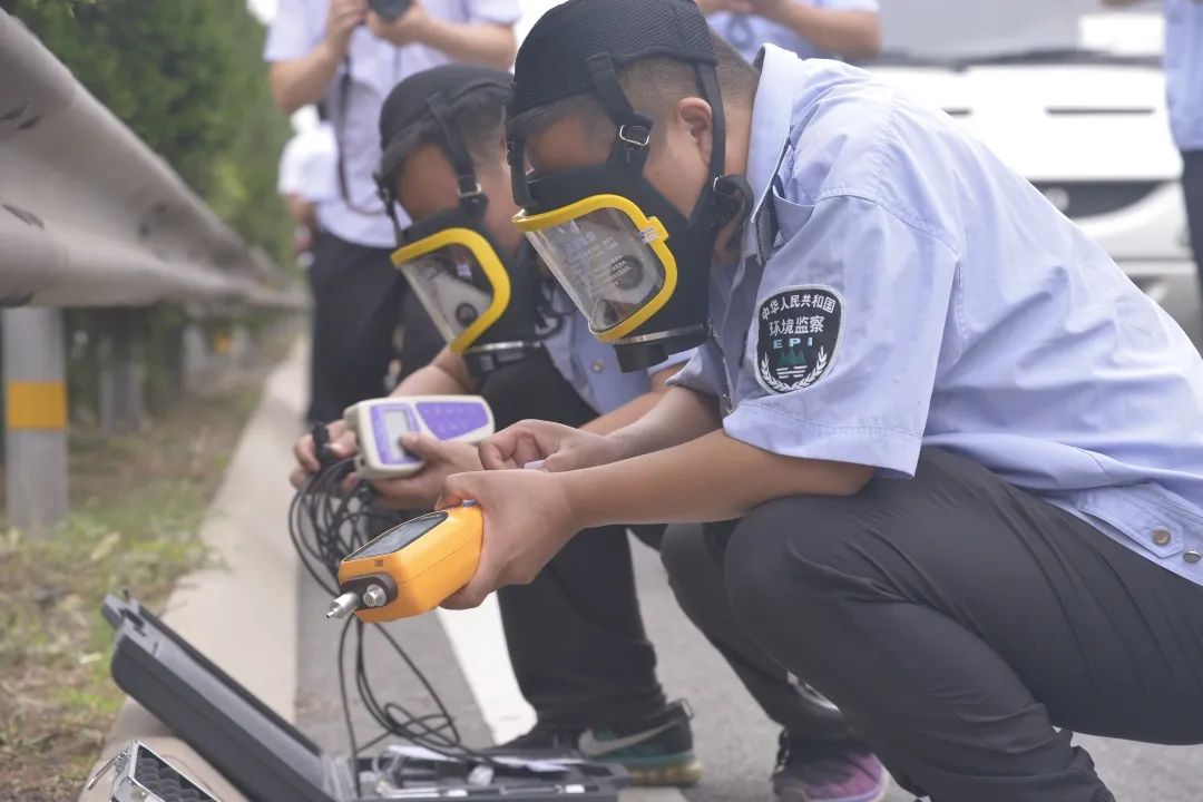 山西翼侯組織開展突發(fā)交通事故（涉危化品）應(yīng)急演練