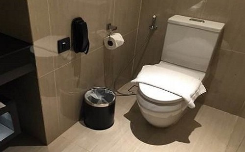 法恩莎馬桶沖不干凈是什么原因（馬桶沖不干凈維修處理）